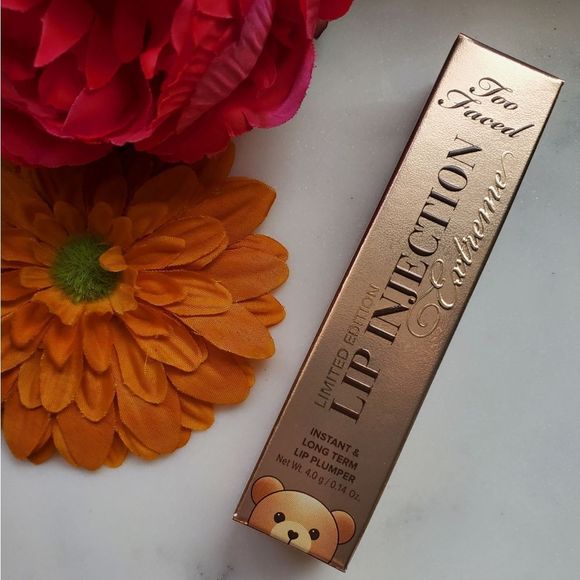 🌼SALE! 2/$45 Too Faced Lip Plumping Extreme Teddy Bear Gloss in Bee Sting - Picture 10 of 12